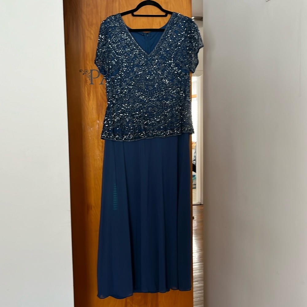 Adrianna Papell beaded dress size 16